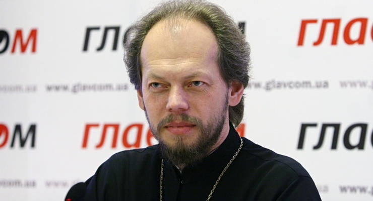 Церковь просит россиян не называть украинцев "бендеровцами" и "нацистами"