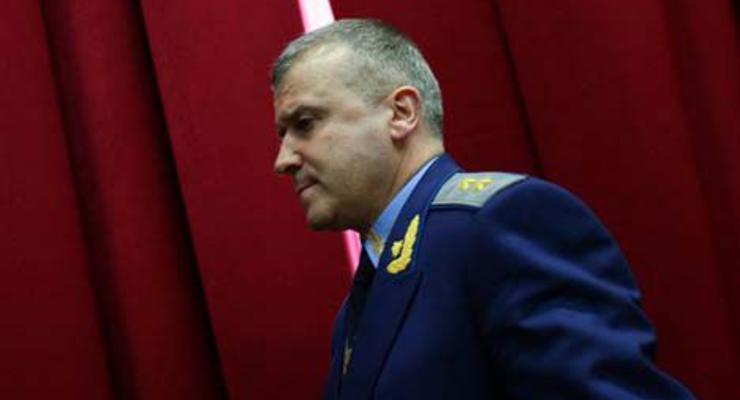 ГПУ расследует финансовые преступления экс-чиновников во главе с Азаровым