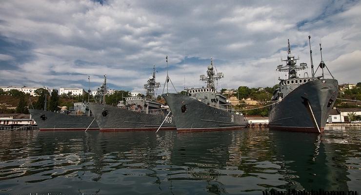 МИД РФ: Черноморский флот придерживается базовых международных соглашений