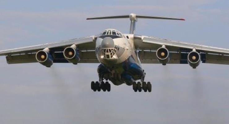 В Симферополе высаживается десант самолетов ВВС России – СМИ