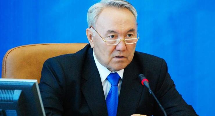 Назарбаев предложил провести встречу представителей ТС по Украине