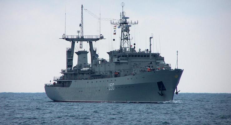 Экипаж корабля Славутич ВМС ВС Украины дал силовой отпор вооруженным нападающим – Минобороны
