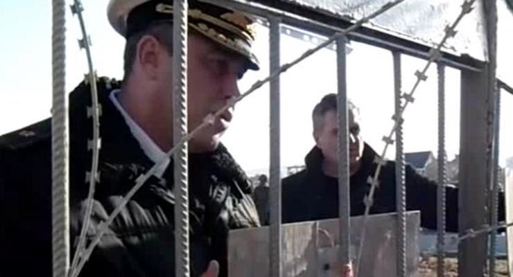 Как нарушивший присягу Березовский пытается переманить украинских солдат. Видео