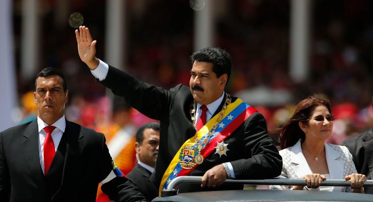 Венесуэла разорвала дипломатические отношения с Панамой