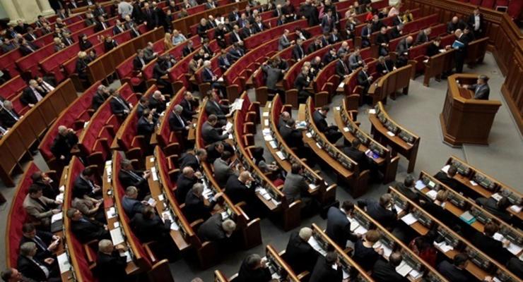 Верховная Рада вместе с парламентом Крыма готова разрабатывать новую Конституцию Украины