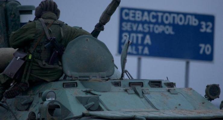 Около 30 единиц техники РФ пересекли Керченскую переправу и направились вглубь Крыма - источник