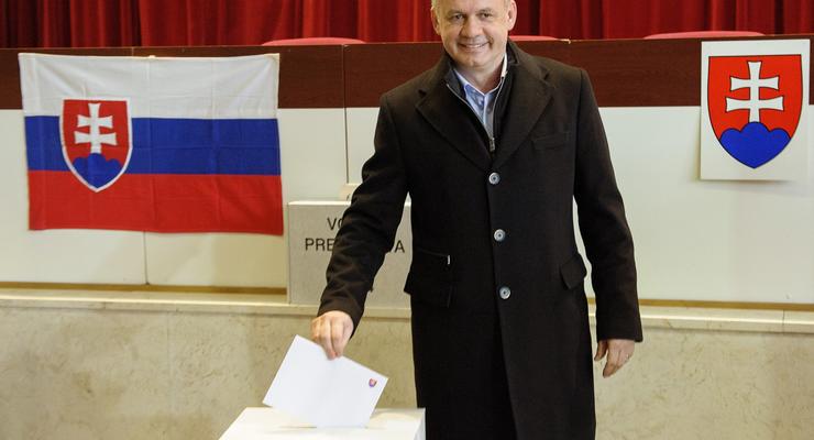 В Словакии завершился первый тур президентских выборов