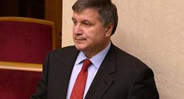 Глава МВД Аваков принял вызов Правого сектора