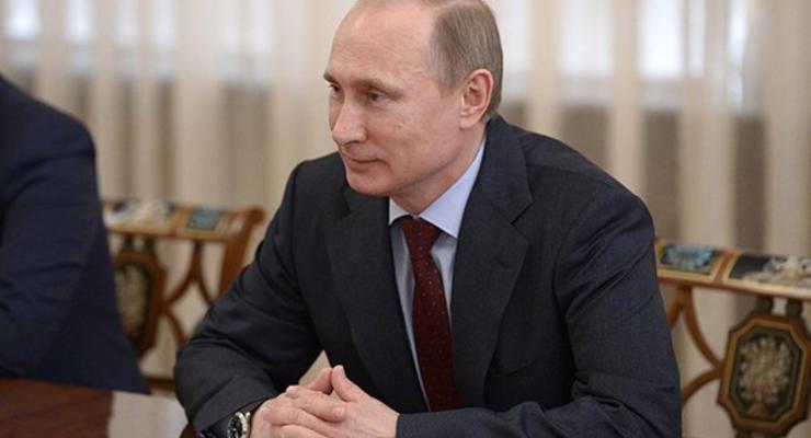 Путин приказал отдать Украине вооружения в Крыму, не перешедшие к России