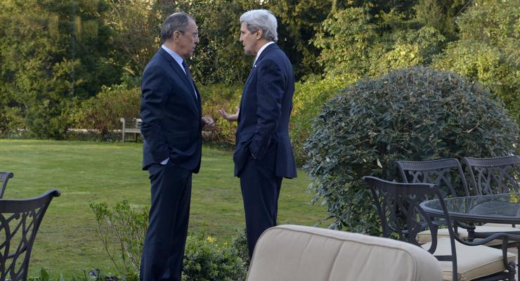 Лавров и Керри начали переговоры по Украине в Париже