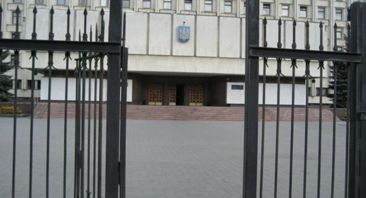 ЦИК Украины завершил прием документов кандидатов в президенты