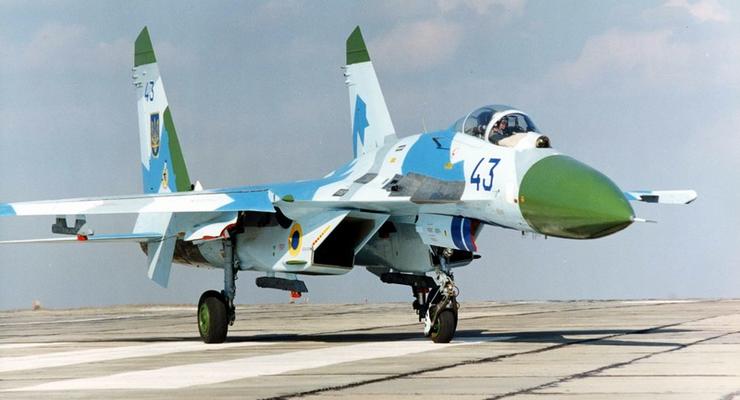 Из Крыма выведут украинские самолеты - Сенченко