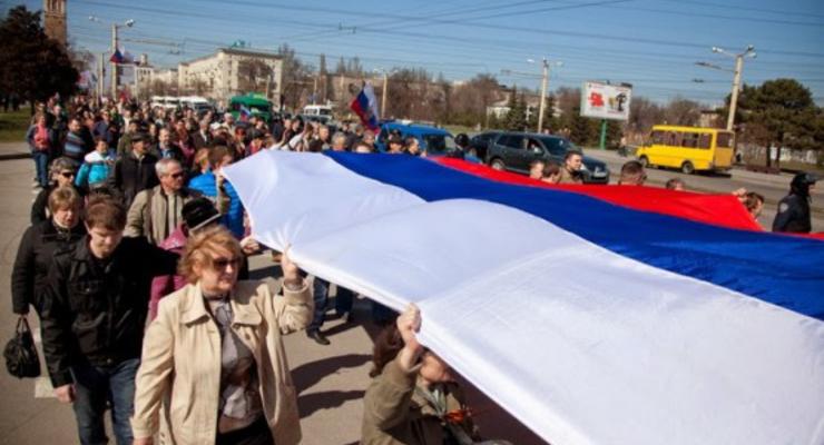 Пророссийские активисты в Запорожье вышли на марш