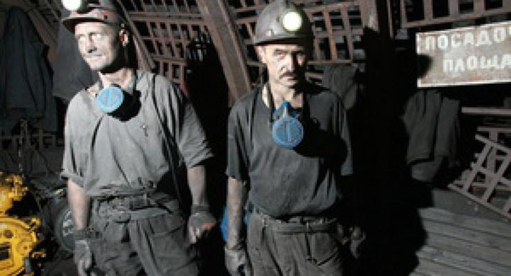 Донецкие шахтеры требуют возобновить доработку запасов угля