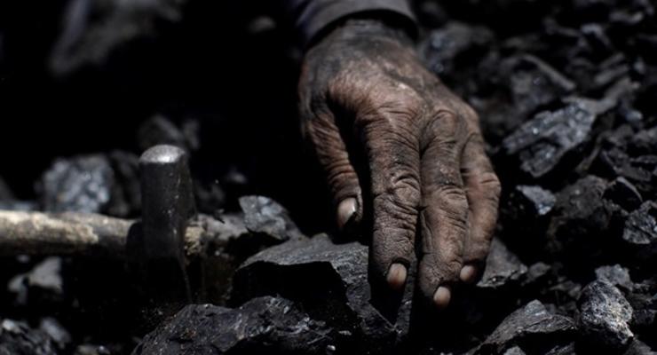 Количество пострадавших на шахте в Донецке увеличилось до 9