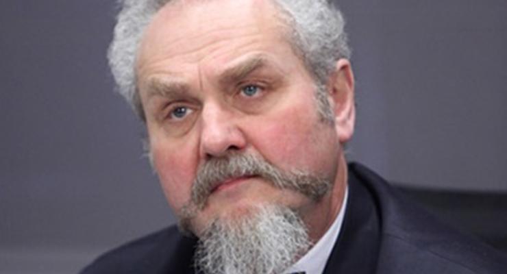 МГИМО отменил приказ об увольнении профессора, который выступил в поддержку Украины