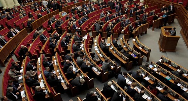 Рада планирует законодательно закрепить проведение выборов в условиях ЧП