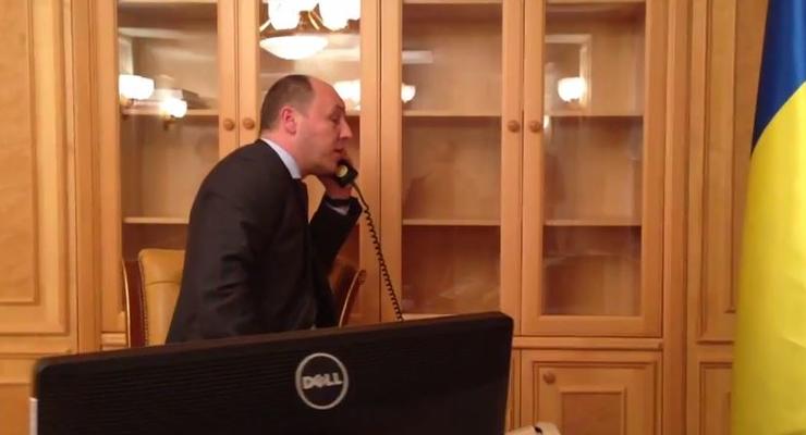 В сети появилось видео разговора Парубия с Жириновским