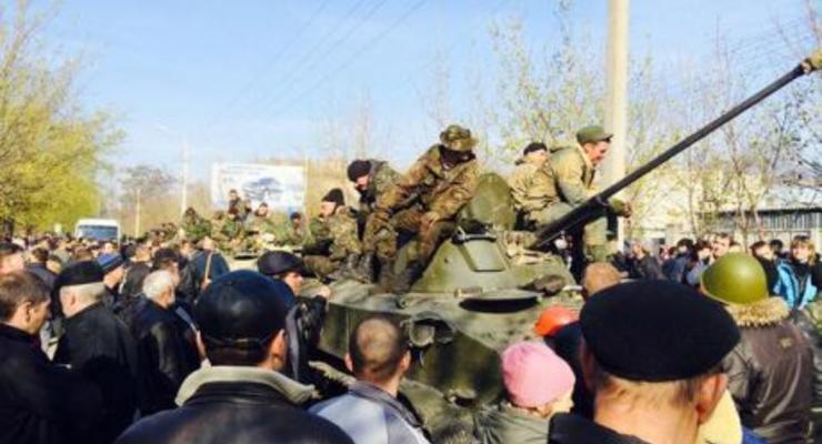 Появилось видео захвата украинской бронетехники в Краматорске