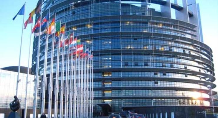 Европарламент поддержал руководство Украины в его действиях по защите страны - резолюция