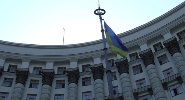 Премьер-министр Украины собирает правительство на вечернее заседание 17 апреля