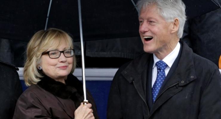 Билл и Хиллари Клинтон станут дедушкой и бабушкой