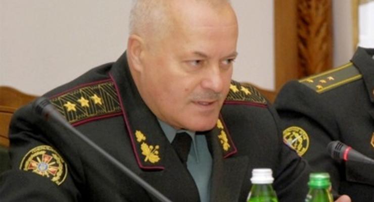 Украина должна максимально подготовиться к отражению вторжения извне – экс-глава Генштаба ВСУ