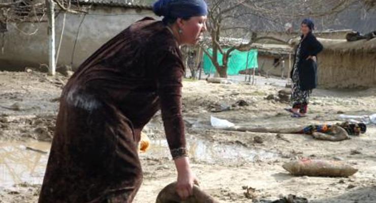 Таджикистану грозят эпидемии из-за ливня и оползней