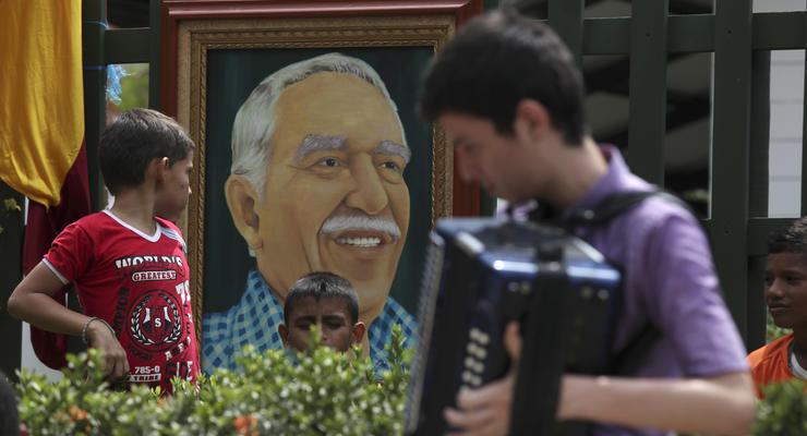 Колумбия простилась с выдающимся писателем Габриэлем Гарсией Маркесом