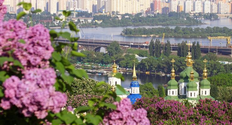 План празднования Дня Киева: парусная регата, велогонка и парад культур