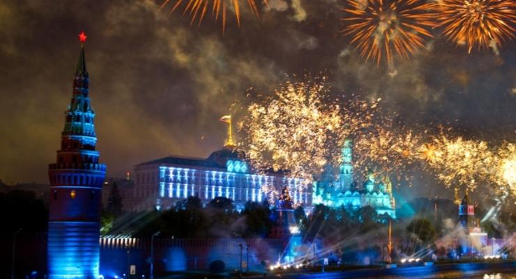 Москва отметит День Победы рекордным салютом