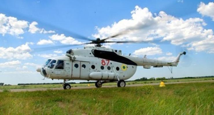 Неизвестные обстреляли два боевых вертолета Нацгвардии около Славянска