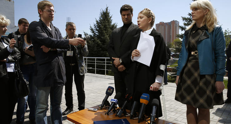 Тимошенко передала протокол о взаимопонимании захватчикам Луганского СБУ