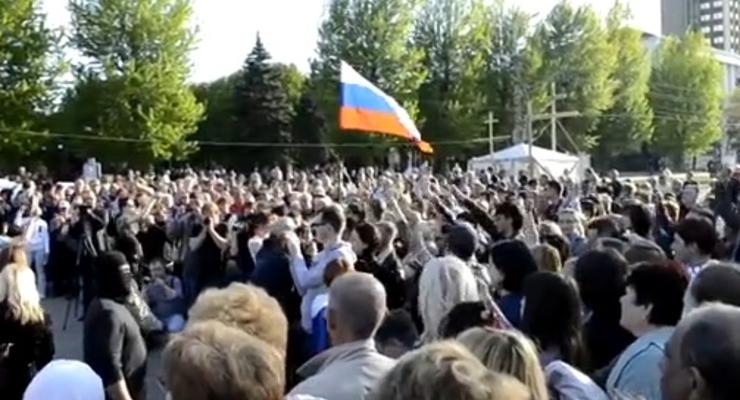 В Луганске провозгласили о создании "народной республики"