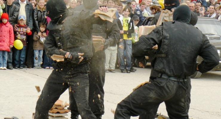 В Киеве появится спецподразделение в черной форме