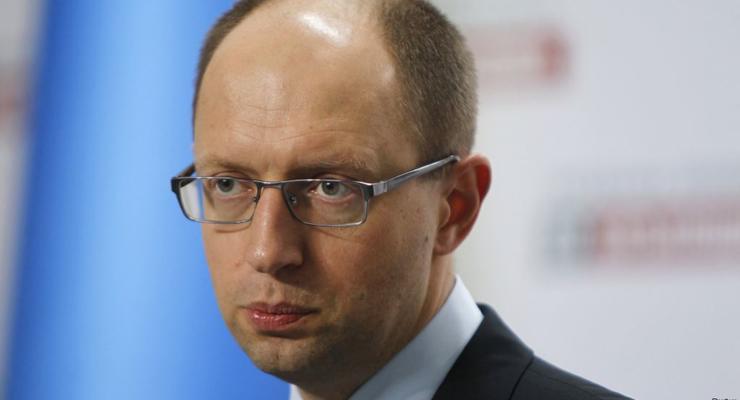 Яценюк заявил о необходимости отмены императивного мандата