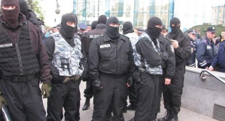 Милиция задержала подозреваемых в организации беспорядков в Харькове