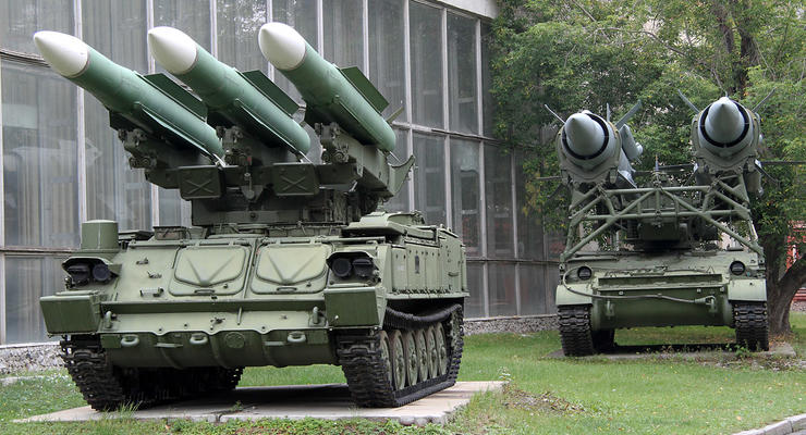 В Луганскую область свозят зенитно-ракетные комплексы –  СМИ