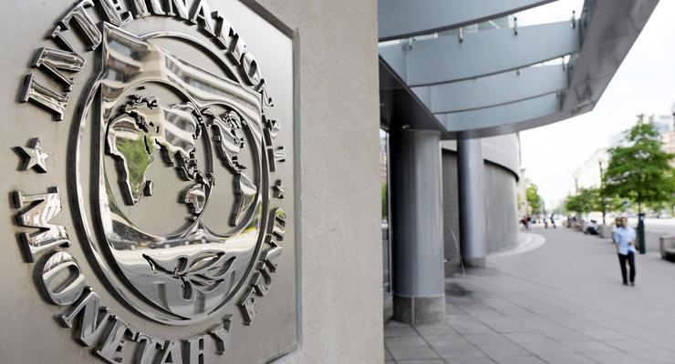 МВФ будет контролировать налоговую и таможню
