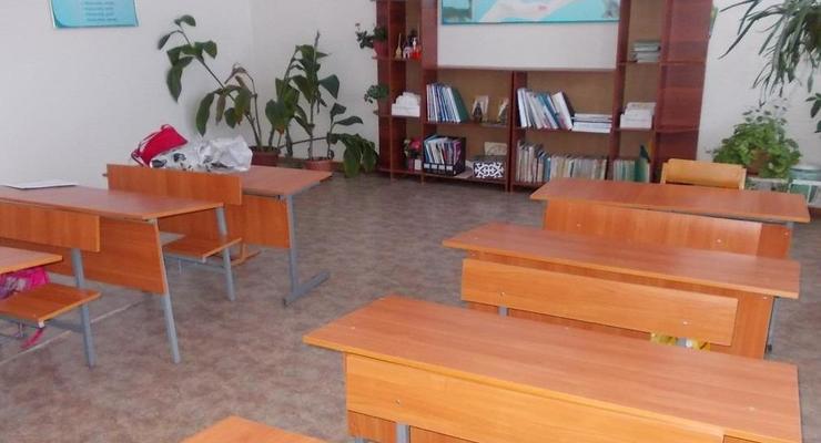 В Днепропетровске запретили партийную агитацию в школах