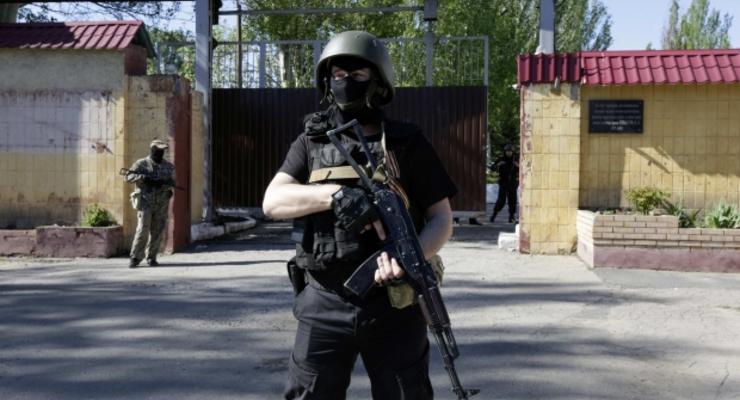 В Донецке неизвестные напали на исправительную колонию и завладели оружием