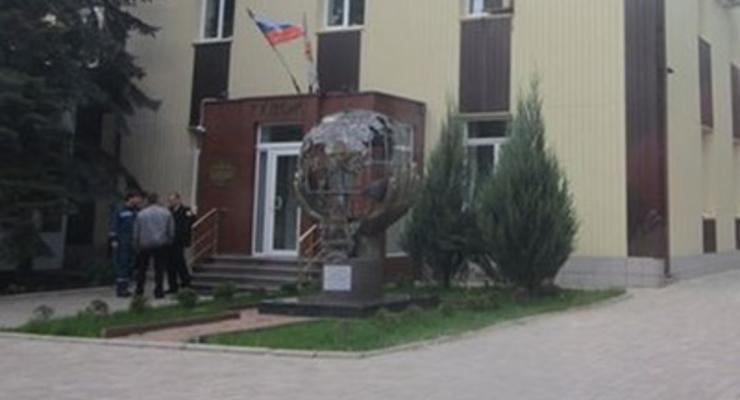 Здание МЧС в Донецке заняли вооруженные люди – СМИ
