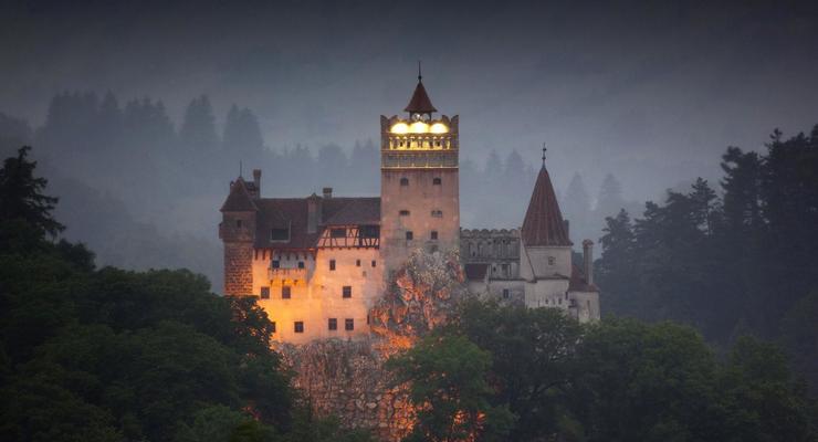 Замок "графа Дракулы" в Румынии выставлен на продажу