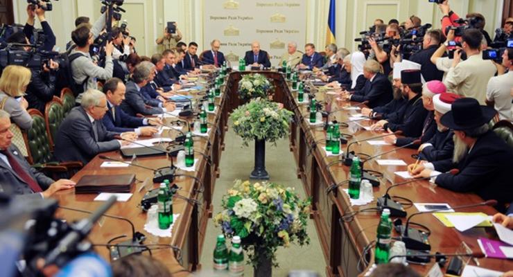 Следующий круглый стол национального единства пройдет 17 мая в Харькове