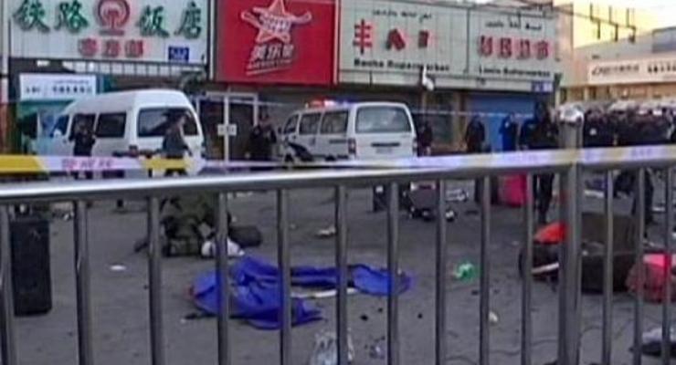 На западе Китая произошла серия взрывов, погибли минимум 31 человек
