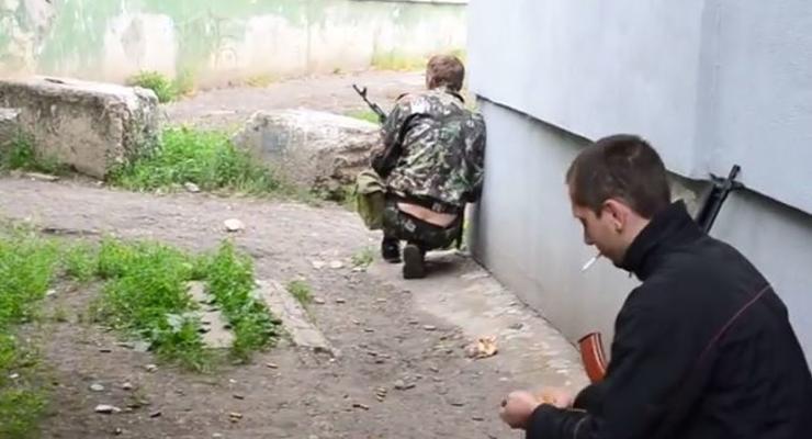 Стрельба в Луганске 2 июня: появилось видео, как снайпер убил боевика