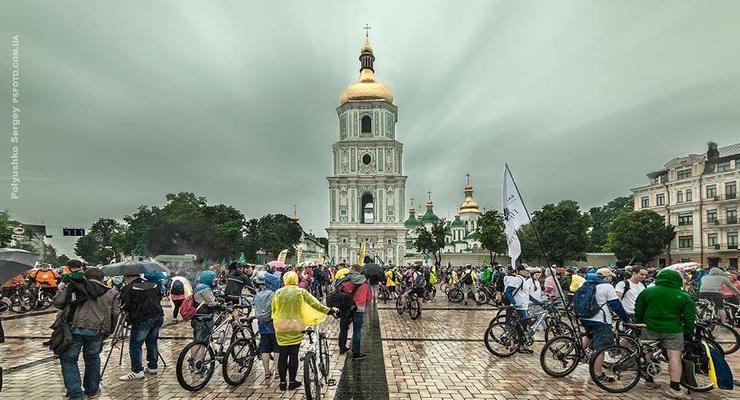 В Киеве хотят обустроить велосипедный район