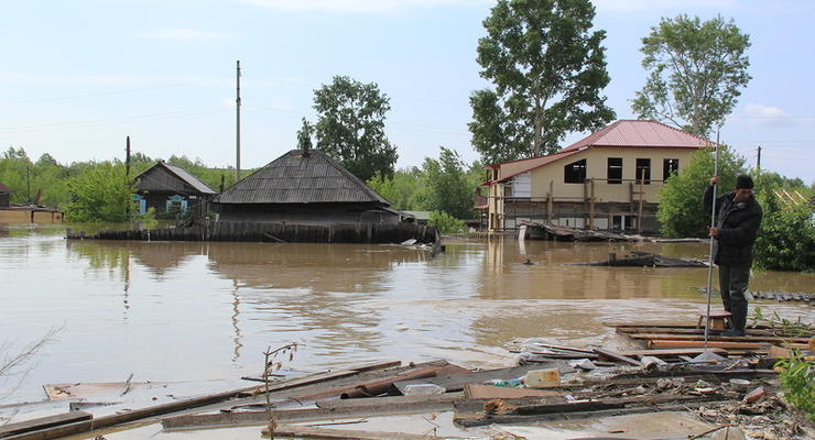 В результате наводнения на Шри-Ланке погибло 12 человек