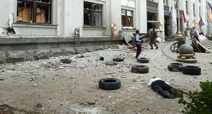 Количество жертв взрыва в Луганской ОГА возросло до 8 человек