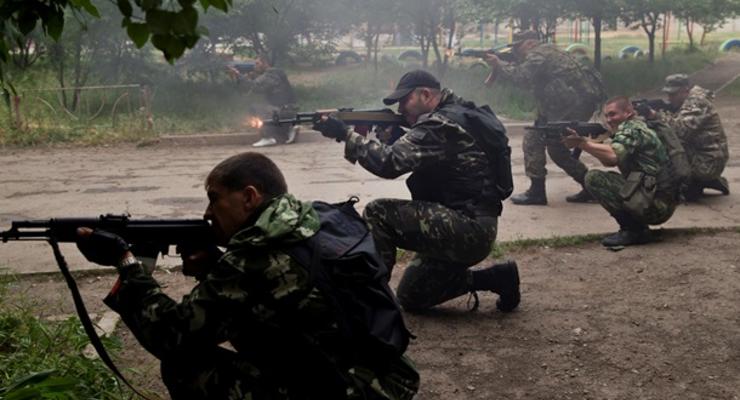 Тымчук: На Донбассе действуют около 10 тысяч террористов
